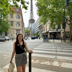 Meet your Posher, Stephanie